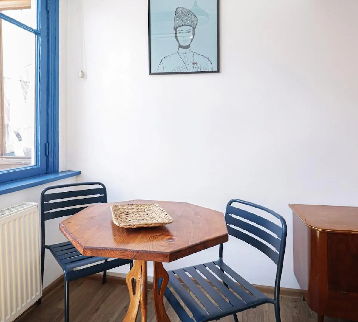 Unique 3-Studio Combo For 6 Guests By Wehost Tbilisi Georgia
